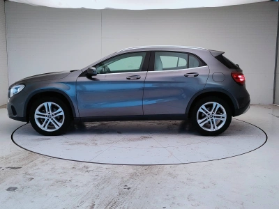 4 - Mercedes-Benz GLA Cascioli Group