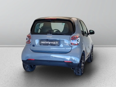 6 - smart fortwo Cascioli Group