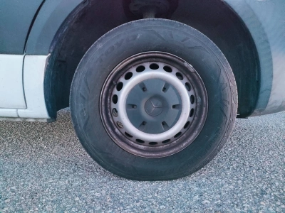 8 - Mercedes Vans Sprinter Cascioli Group