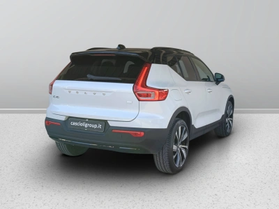 4 - Volvo XC40 Cascioli Group