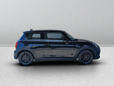 6 - MINI Cooper Cascioli Group