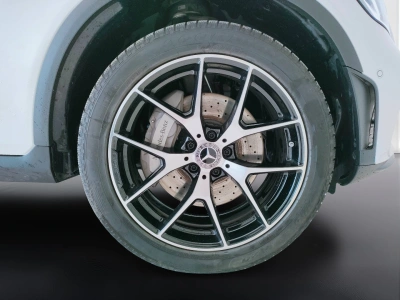 8 - Mercedes-Benz GLC Cascioli Group