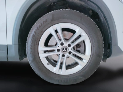 10 - Mercedes-Benz GLA Cascioli Group