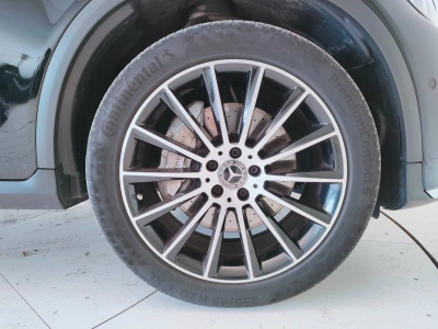 8 - Mercedes-Benz GLC Cascioli Group
