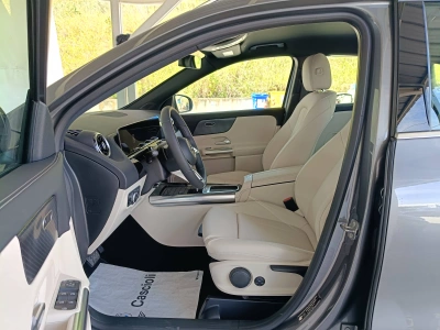 8 - Mercedes-Benz GLA Cascioli Group