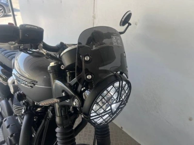 5 - Triumph Bonneville Cascioli Group