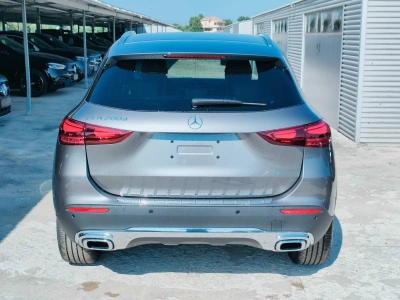 4 - Mercedes-Benz GLA Cascioli Group