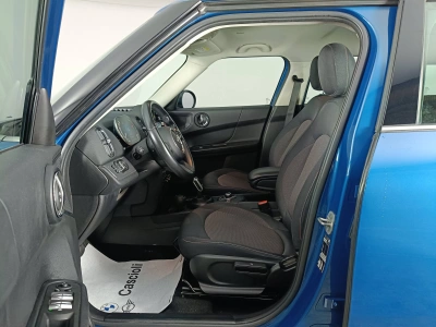 8 - MINI Countryman Cascioli Group