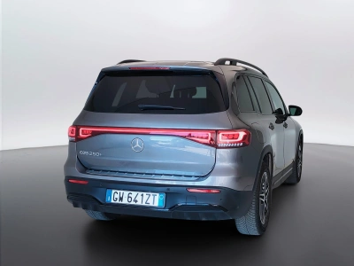 5 - Mercedes-Benz EQB Cascioli Group