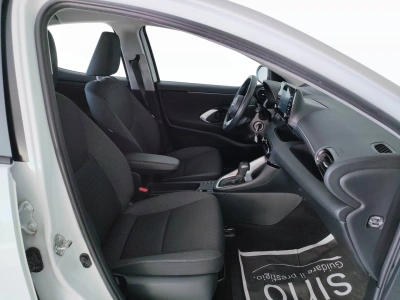 9 - Toyota Yaris Cascioli Group