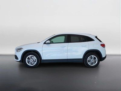 8 - Mercedes-Benz GLA Cascioli Group