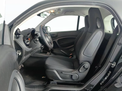 8 - smart fortwo Cascioli Group