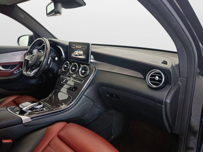 10 - Mercedes-Benz GLC Cascioli Group