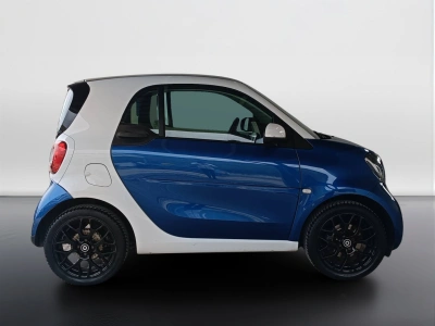 3 - smart fortwo Cascioli Group