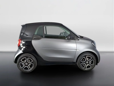 3 - smart fortwo Cascioli Group