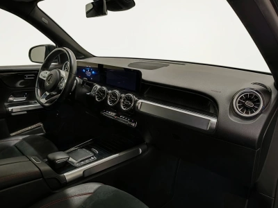 10 - Mercedes-Benz GLB Cascioli Group