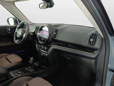 10 - MINI Countryman Cascioli Group
