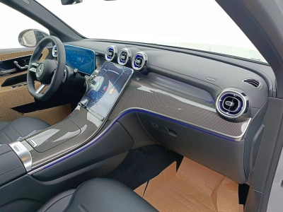 10 - Mercedes-Benz GLC Cascioli Group