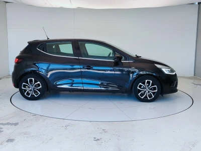 4 - Renault Clio Cascioli Group