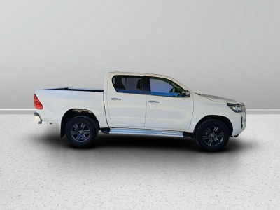 7 - Toyota Hilux Cascioli Group