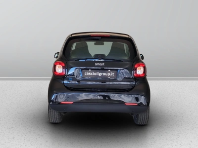 4 - smart fortwo Cascioli Group