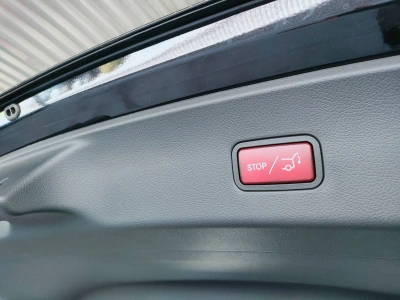 8 - Mercedes-Benz GLC Cascioli Group