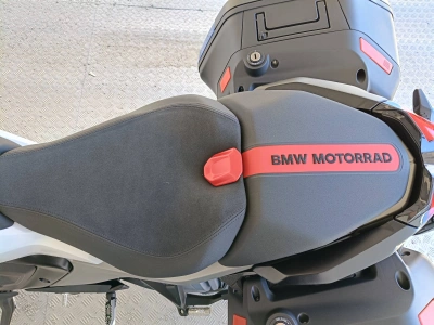 10 - BMW Motorrad R Cascioli Group