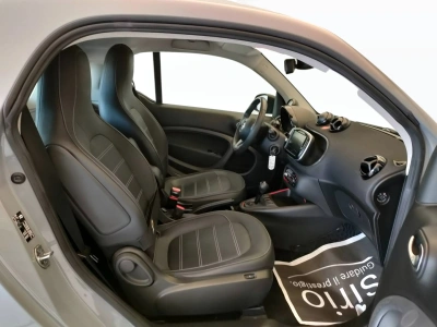 10 - smart fortwo Cascioli Group