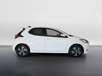4 - Toyota Yaris Cascioli Group