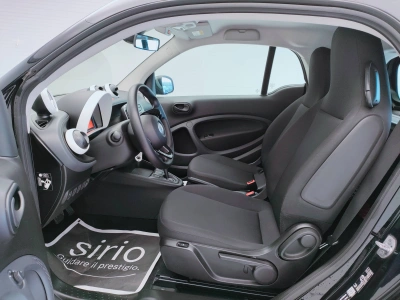 9 - smart fortwo Cascioli Group