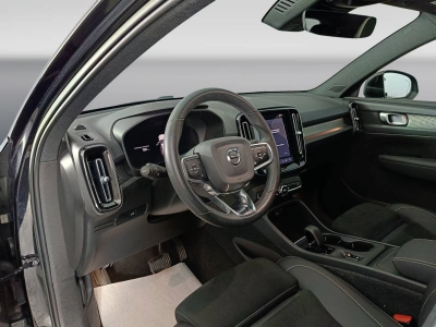 7 - Volvo XC40 Cascioli Group