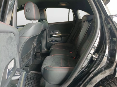 9 - Mercedes-Benz GLA Cascioli Group