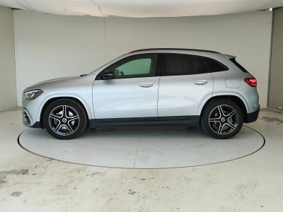 8 - Mercedes-Benz GLA Cascioli Group