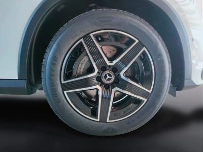 7 - Mercedes-Benz GLC Cascioli Group