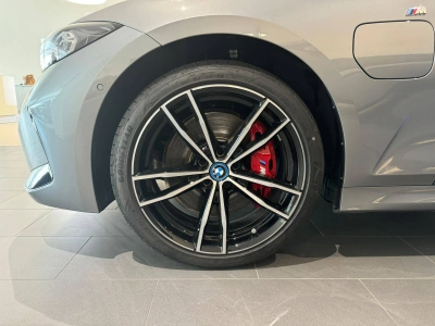 10 - BMW Serie 3 Cascioli Group