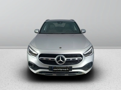 2 - Mercedes-Benz GLA Cascioli Group