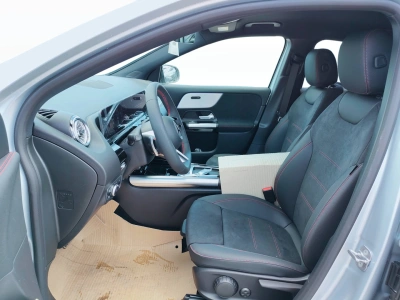 8 - Mercedes-Benz GLA Cascioli Group