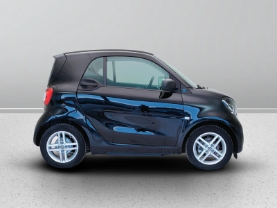 7 - smart fortwo Cascioli Group
