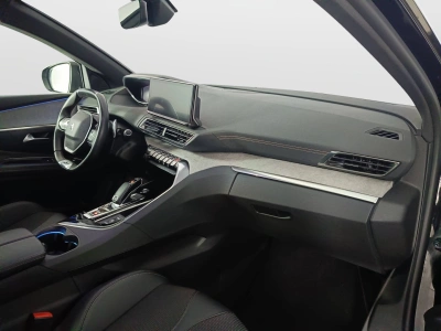 10 - Peugeot 3008 Cascioli Group