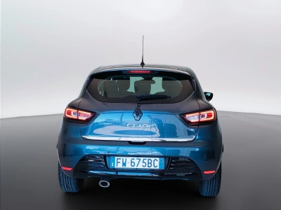 6 - Renault Clio Cascioli Group