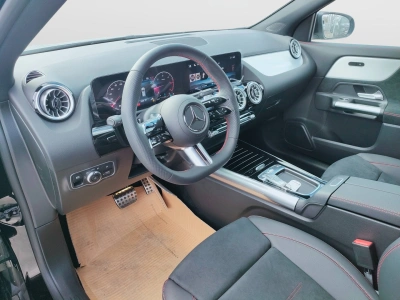 8 - Mercedes-Benz GLA Cascioli Group