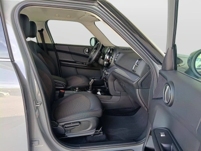 10 - MINI Countryman Cascioli Group