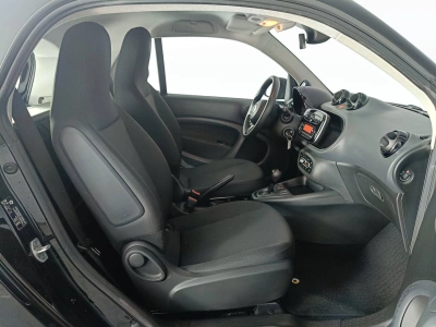 10 - smart fortwo Cascioli Group