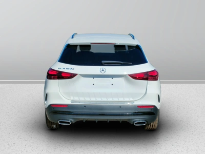 4 - Mercedes-Benz GLA Cascioli Group