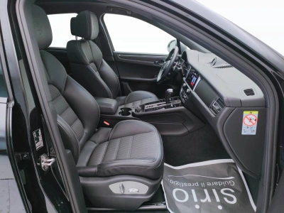 9 - Porsche Macan Cascioli Group