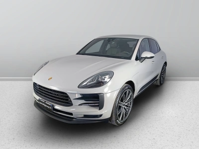 1 - Porsche Macan Cascioli Group