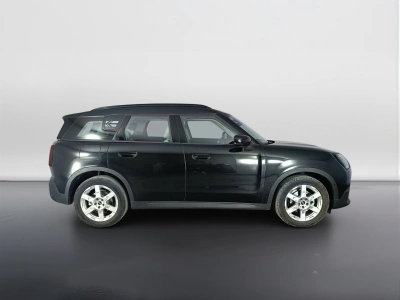 3 - MINI Countryman Cascioli Group