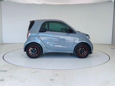 4 - smart fortwo Cascioli Group