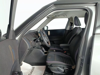 8 - MINI Countryman Cascioli Group