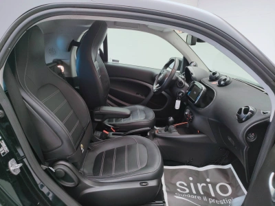 9 - smart fortwo Cascioli Group